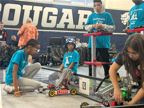 students at robotics competition